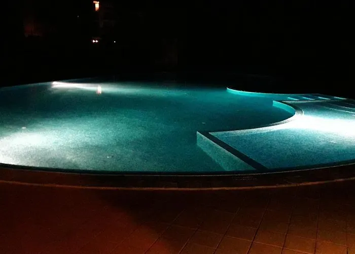 By The Pool In Aspen Heights * Bansko