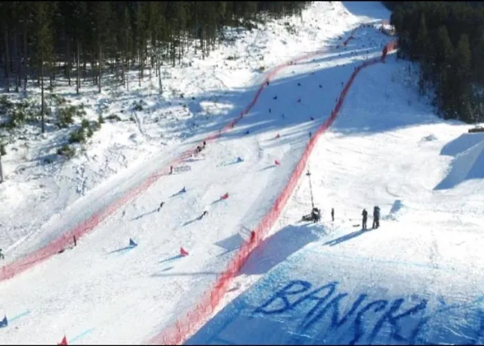 By The Pool In Aspen Heights Bansko